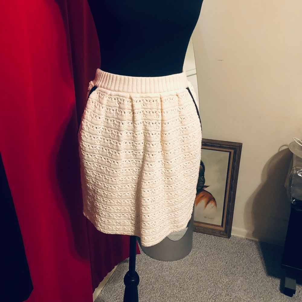 Asos crochet skirt fully lined.